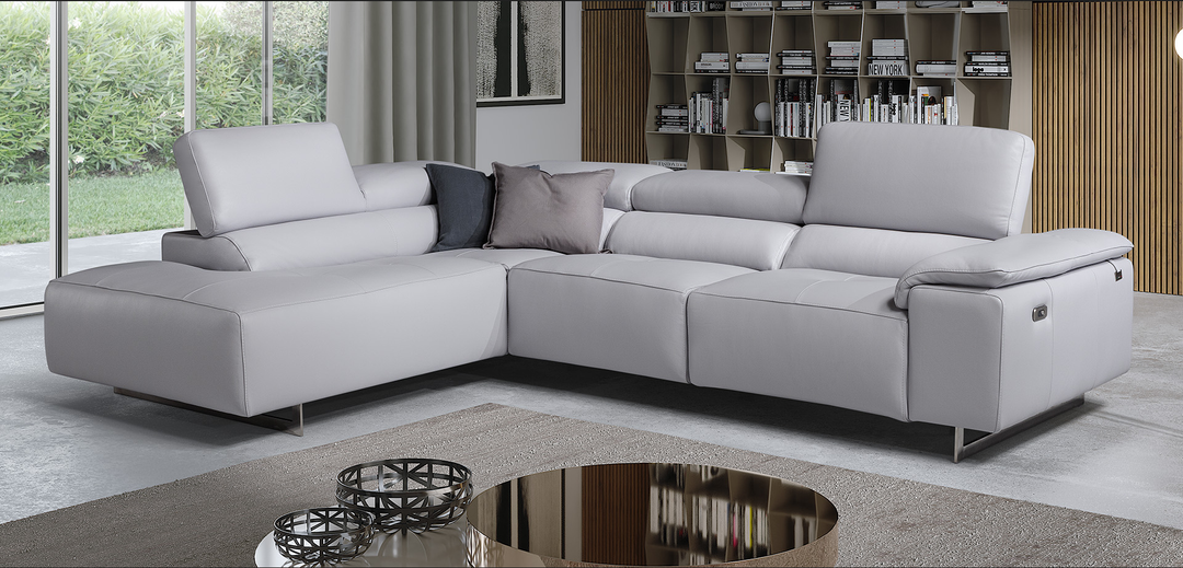 Leather vs Fabric Sofas: Which Is Better for UK Homes? (2026 Guide)